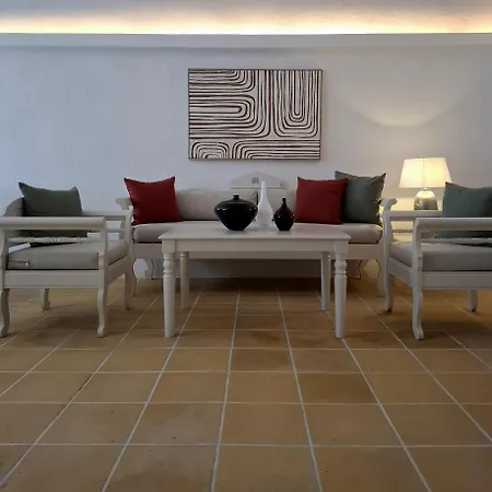 Hotel apartamentowy Mardanza Krokos 4*