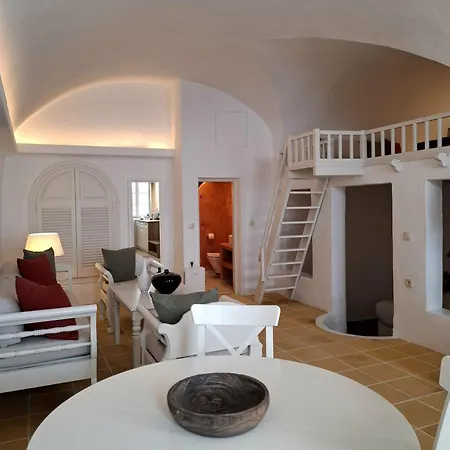 Mardanza Krokos Aparthotel Imerovigli (Santorini)