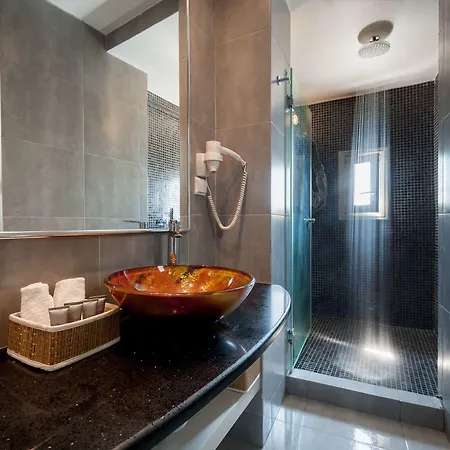 Mardanza Krokos イメロヴィグリ