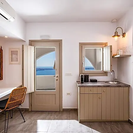 Mardanza Krokos Lejlighedshotel 4*