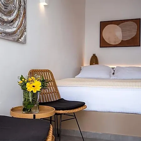Mardanza Krokos Lejlighedshotel