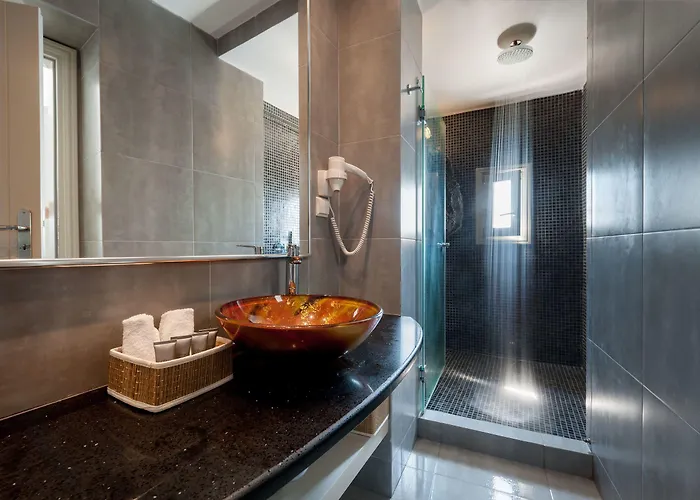 Mardanza Krokos Imerovigli (Santorini)